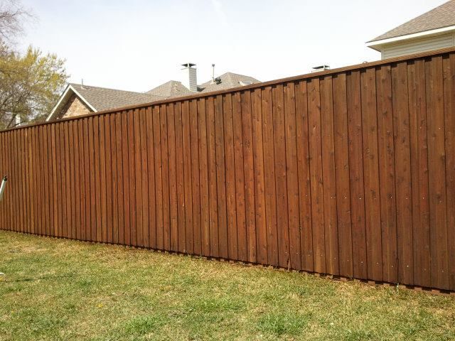 Fence Stain · Vertical Grain