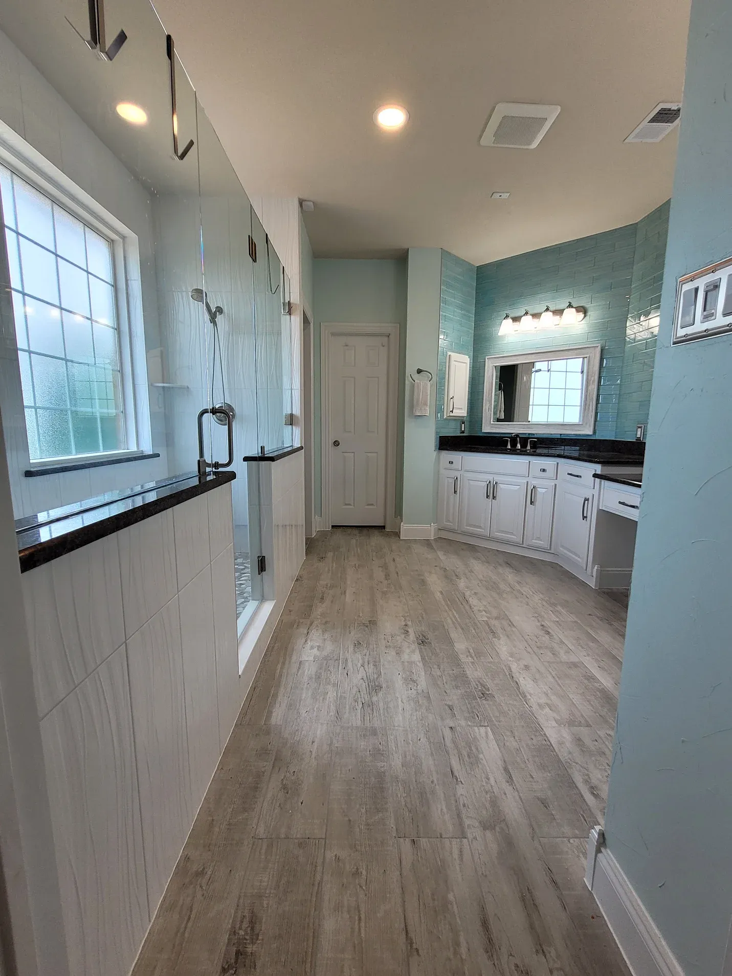 Fulghum Bath · Tilework